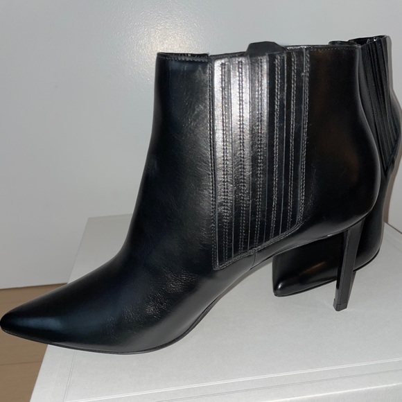 Celine Sharp Leather Bootie Women's Black 38.5/8.5 - Picture 4 of 8